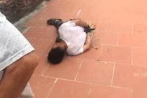 Sàm sỡ bé gái, người đàn ông bị người dân bắt trói 