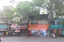 Cụ bà 73 bị nhà hàng xóm “ngồi” lên trên đầu: Phường Bách Khoa nói gì?