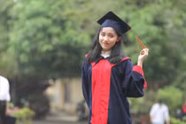 Điểm danh thủ khoa các khối kỳ thi THPT 2019 toàn "trai tài gái sắc"