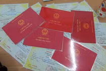 Bao nhiêu quan Việt xài bằng cấp không hợp pháp? 