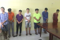 Bắt 8 thanh niên đại náo đường phố, rượt chém lực lượng tuần tra
