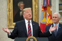 Tổng thống Trump quyết cáo buộc Trung Quốc thao túng tiền tệ: Vì sao?