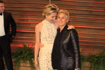 7 cặp đồng tính nữ nổi tiếng nhất thế giới