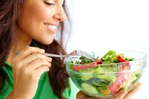 7 mẹo đơn giản giúp tóc mọc nhanh hơn