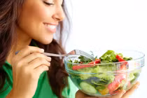 7 mẹo đơn giản giúp tóc mọc nhanh hơn