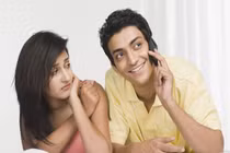 Dấu hiệu cho thấy nàng ghen tuông thái quá