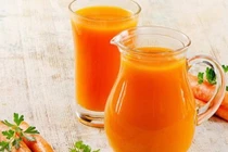 Cách làm nước ép cà rốt để có vòng eo thon gọn, làn da căng mịn