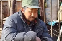 Con trai đem nhà gán nợ, chủ nợ vừa thấy tay bắt măt mừng