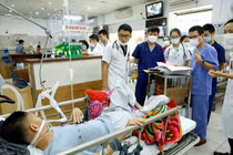 Nếu có những dấu hiệu này, gan của bạn đang bị 'phá nát' do rượu bia