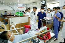 Nếu có những dấu hiệu này, gan của bạn đang bị 'phá nát' do rượu bia