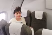 Đoàn Thị Hương đã lên máy bay về nước 