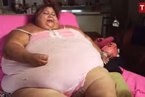 Người phụ nữ nặng 270kg 12 năm không thể ra khỏi nhà