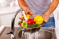 Mẹo loại bỏ chất độc trong rau củ quả hiệu quả nhất