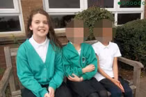 Bé 6 tuổi dậy thì sớm vì u não