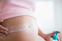 Chữa nhanh các vấn đề về da khi mang bầu