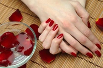 7 điều cần nhớ để da tay hết nhăn nheo gân guốc