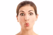 Bài tập xóa nếp nhăn với các kiểu phùng môi trợn mắt