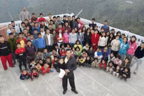 Bí quyết giữ gìn hạnh phúc của quý ông 39 vợ