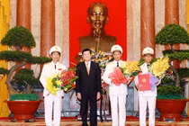 Thăng hàm Thượng tướng cho 3 cán bộ cao cấp