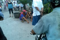 Đại úy công an dùng súng trấn áp "giật cô hồn"?