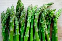 Tại sao măng tây có đắt mấy cũng nên bỏ tiền mua?
