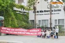 Chung cư Riverside Garden Vũ Tông Phan: “Đất tranh chấp, đừng mua mất tiền“!