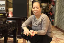 Kinh hoàng 4 con chó dữ cắn xé chủ nhân ở Hà Nội