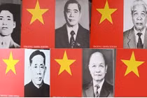 Dấu ấn 5 nguyên Tổng bí thư tại TL “Trọn đời theo Đảng“