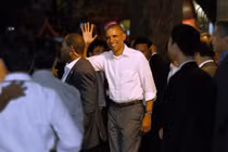 Chùm ảnh: Tổng thống Obama ăn bún chả Hà Nội