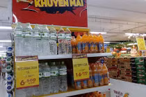 13 sản phẩm Coca Cola bị dừng bán... bán đầy ở siêu thị Big C, Metro