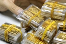 Giá vàng ít biến động trong ngày giao dịch cuối năm 2016