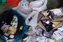 Chuyện lạ Cà Mau: Ồ ạt đi khám bệnh để... nhận quà