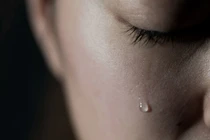 Đắng lòng mẹ chồng bảo: Không sinh được con trai thì để cho người khác