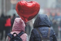 Chi chục triệu thuê “người yêu” dịp Tết, có thể ngủ cùng