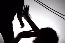 Mất mạng vì đòi người khác nhường chồng