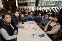 Đại gia Dubai chọn vợ: Tấp nập như cuộc thi hoa hậu