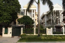 Có thể phong tỏa tài sản của Trịnh Xuân Thanh đang bị truy nã?