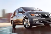 Honda Odyssey 2017 "chốt giá" hơn 600 triệu đồng