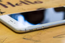 iPhone 6 Plus khiến người dùng tiêu tốn cước phí khủng khiếp