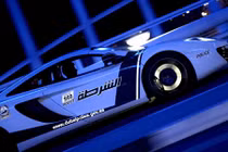 Cảnh sát Dubai phô diễn dàn siêu xe như phim hành động