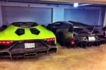 Đại gia sắm hai siêu xe Lamborghini Veneno chỉ trong 1 năm
