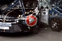 Toyota Camry 2015 đạt 5 sao về kiểm tra độ an toàn