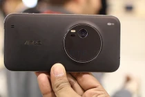 Trên tay smartphone zoom quang Asus Zenfone Zoom
