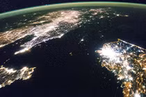 Dùng máy tính để ngắm Trái Đất từ trạm không gian ISS