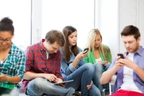 Smartphone đã gây ra những phiền toái gì cho cuộc sống?