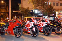 Dàn mô tô “khủng” hội tụ tại trung tâm Sài Gòn