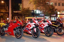 Dàn mô tô “khủng” hội tụ tại trung tâm Sài Gòn