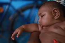 Chùm ảnh châu Mỹ gồng mình chống virus Zika ăn não 