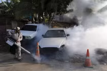 Pháp xác nhận ca nhiễm Zika qua đường tình dục đầu tiên