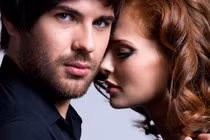 Lý do phụ nữ thích trai đẹp nhưng lại cưới trai giàu